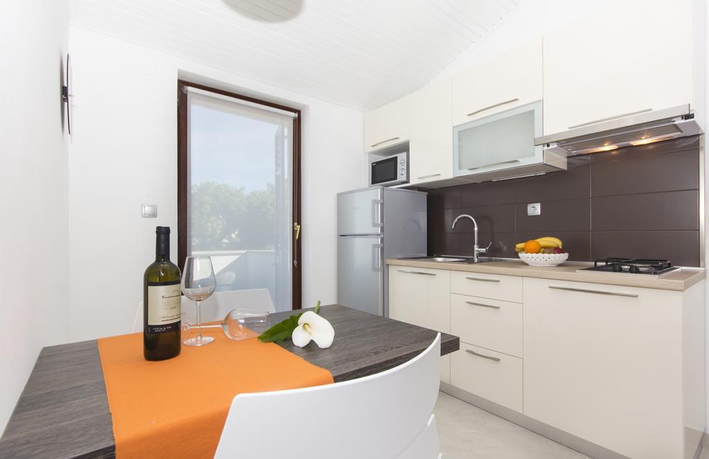 Alison Apartments Premantura Zewnętrze zdjęcie