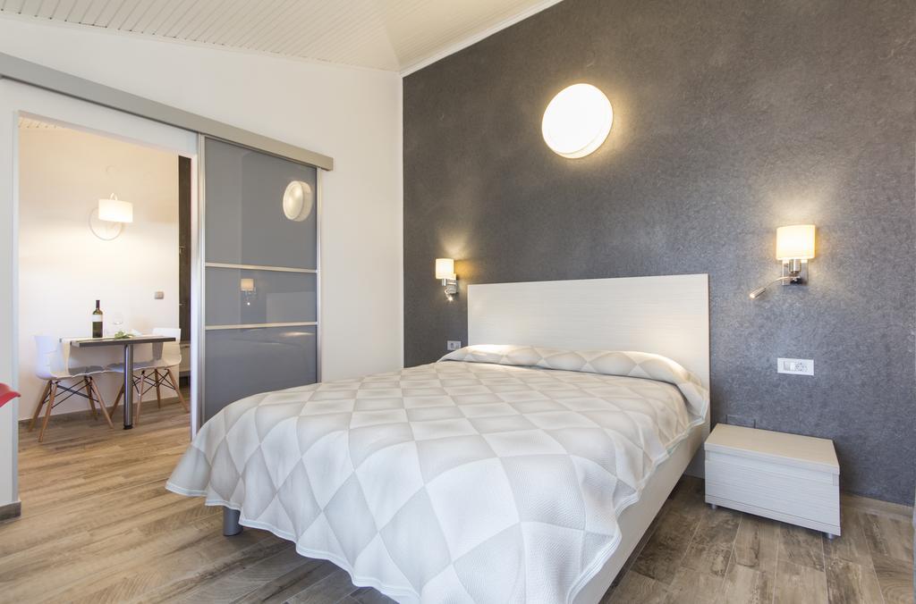 Alison Apartments Premantura Zewnętrze zdjęcie