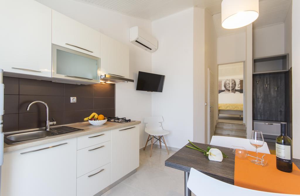Alison Apartments Premantura Zewnętrze zdjęcie