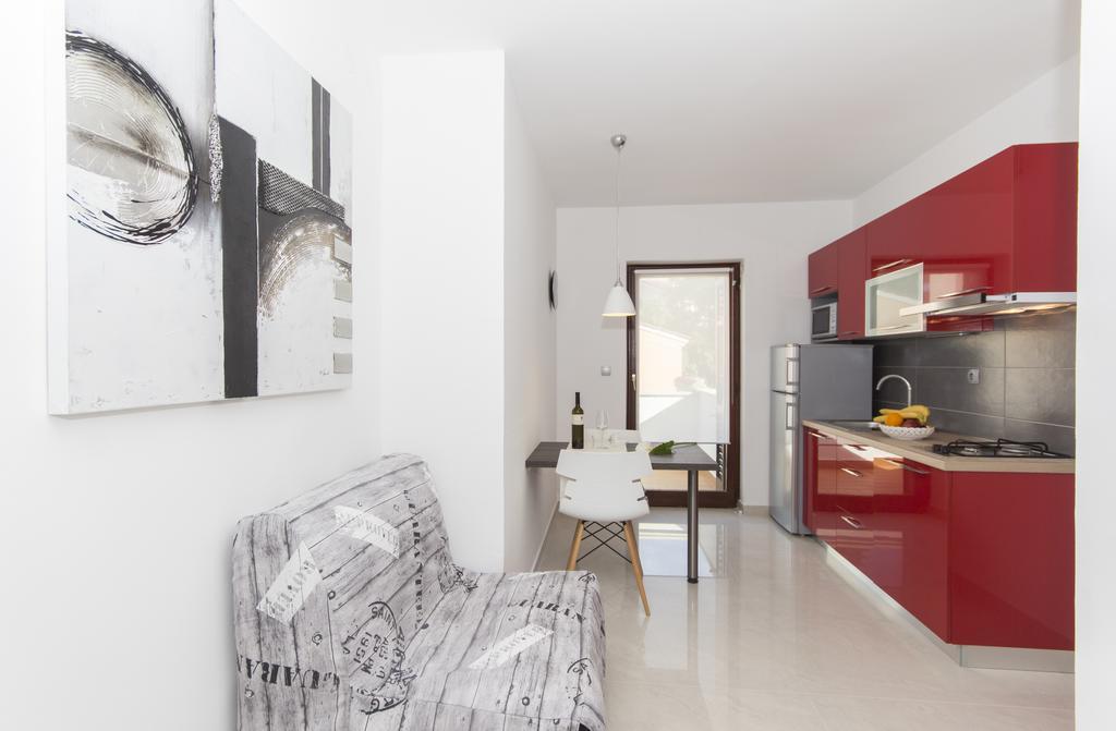 Alison Apartments Premantura Zewnętrze zdjęcie