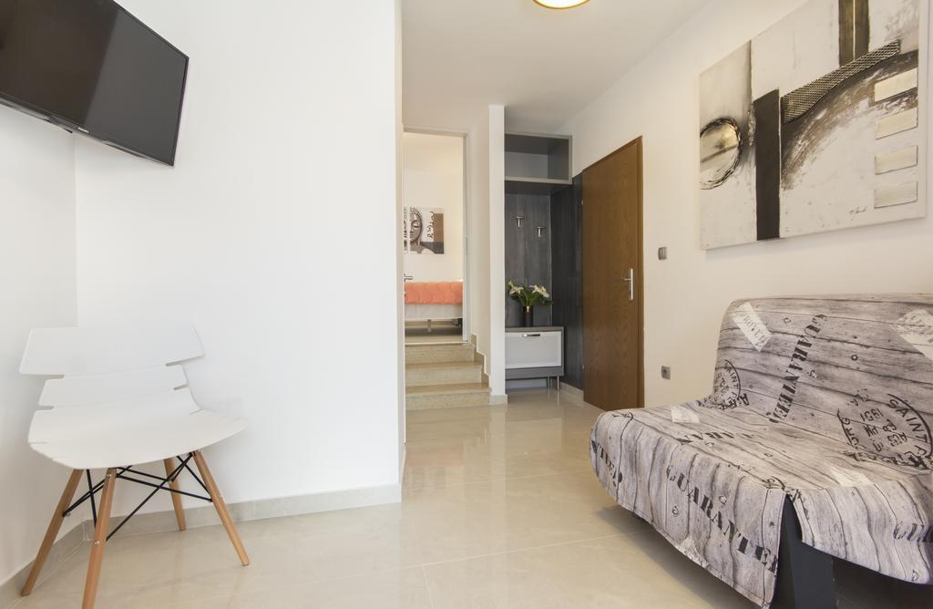 Alison Apartments Premantura Zewnętrze zdjęcie