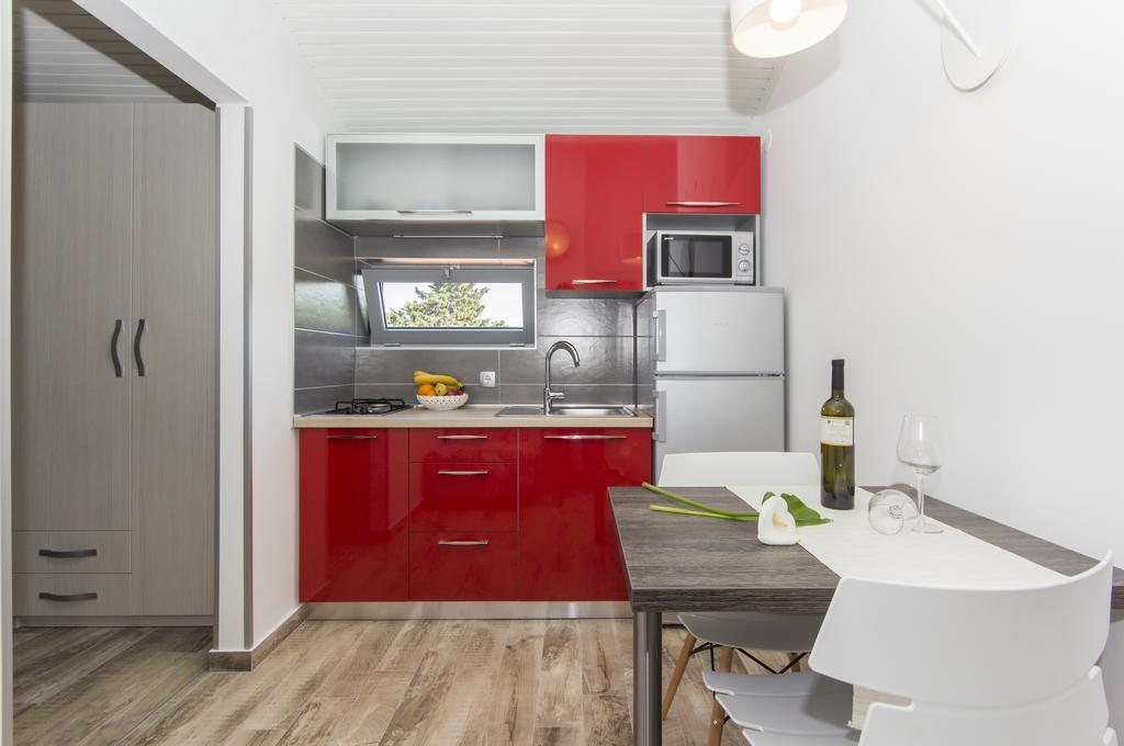 Alison Apartments Premantura Zewnętrze zdjęcie